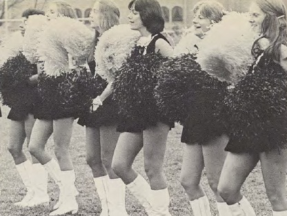 1976 cheerleaders